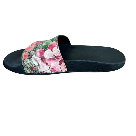 GUCCI GG Supreme Blooms Slides Sandals - Picture 8 of 12